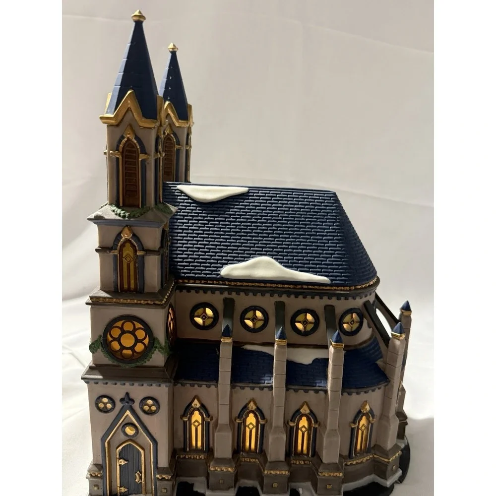 Dept 56 Christmas In The City Old Trinity Church 58940 Lighted Tested Box